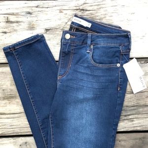 Ultra Skinny Jeans Dk Wash